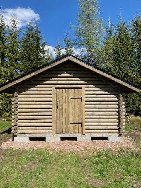 PYÖRÖHIRSILIITERI 4x4m